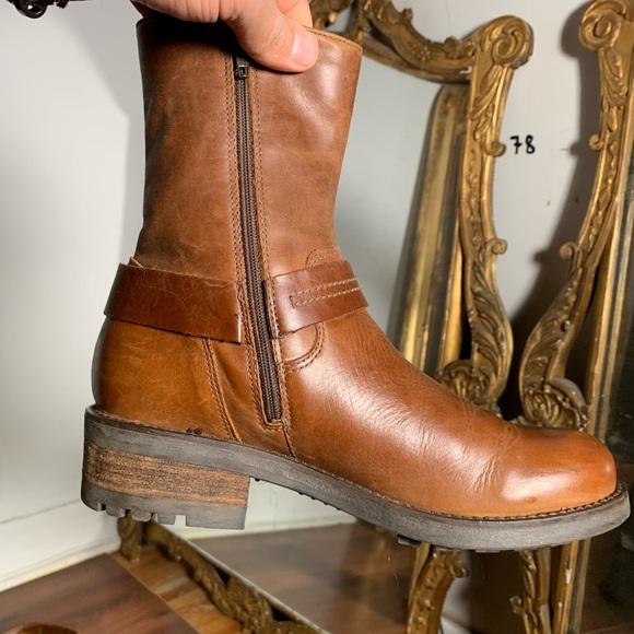La canadienne leather winter ankle booties - Picture 4 of 9